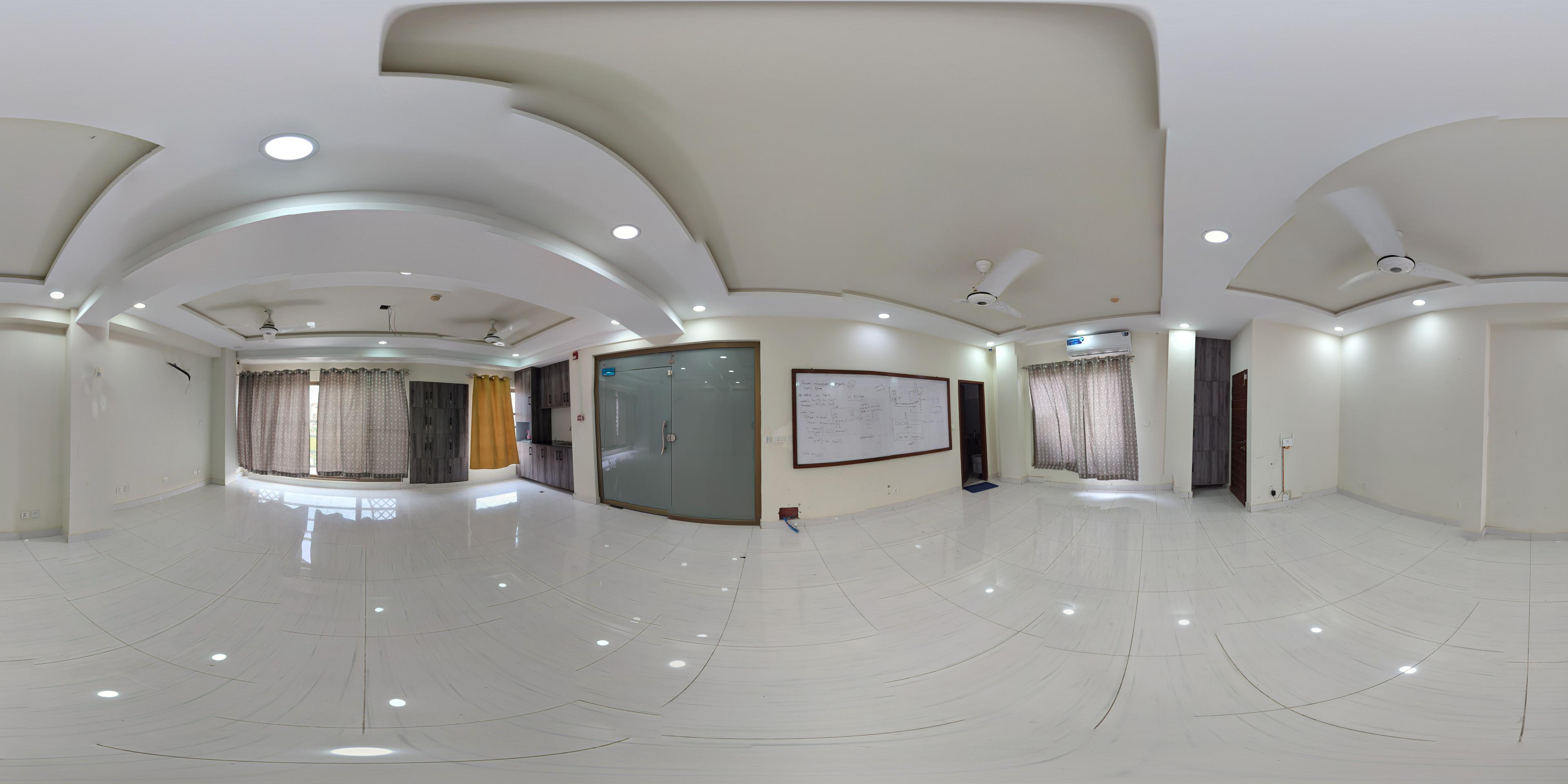 360 photo preview of the first floor non-furnished office
